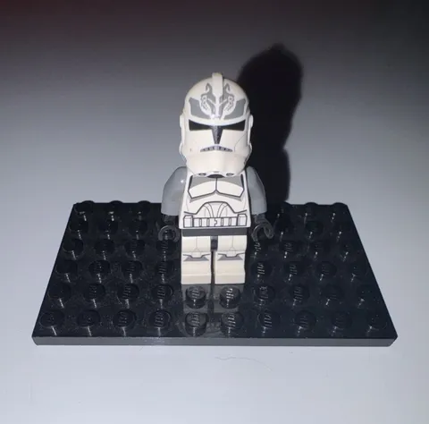 LEGO Star Wars Wolfpack Clone Trooper Minifigure