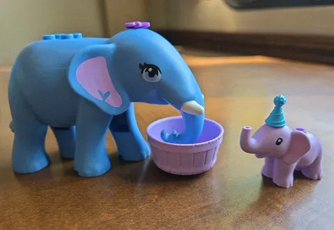 LEGO Minifigure Lot - Elephant & Baby from set Jungle Rescue Base 41424 Animals