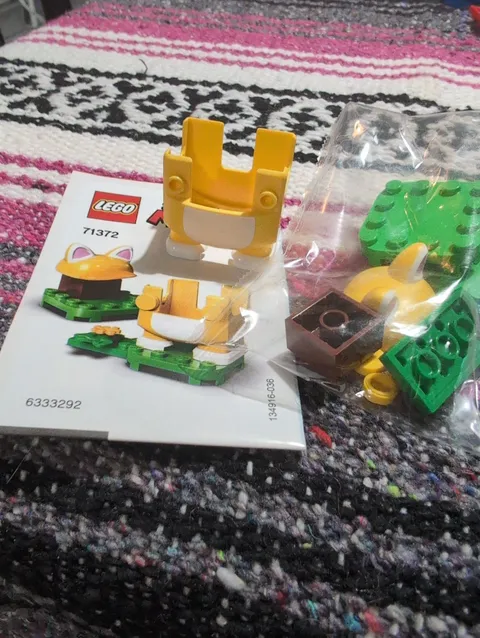 LEGO 71372 Super Mario Cat Power-Up Pack Complete All Pieces Ex Cond. See Pics