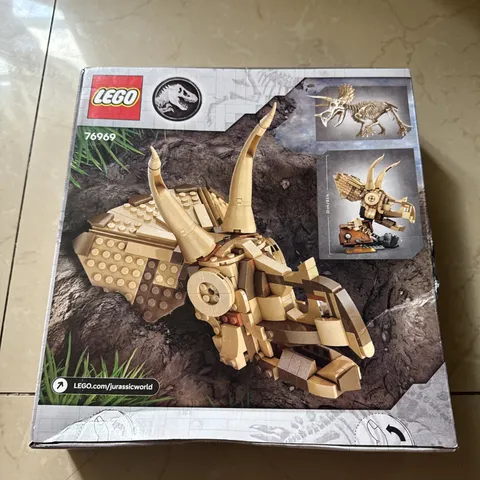 LEGO 76969 Triceratops Skull Jurassic World New Sealed Dinosaur Fossil Set