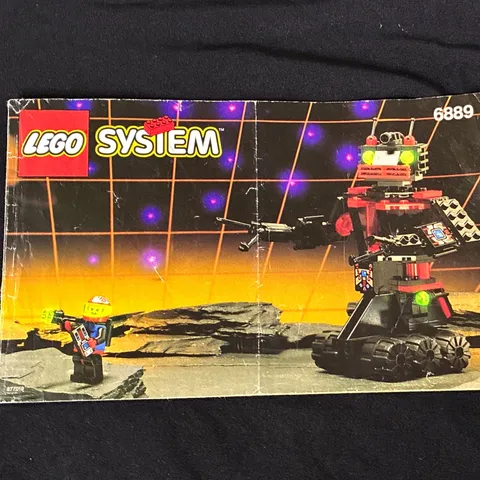 LEGO System Space Recon Robot 6889 Illustrated Manual Booklet, English 1988