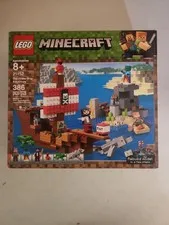LEGO Minecraft The Pirate Ship Adventure Set 21152 386 Pieces Ages 8+ NEW