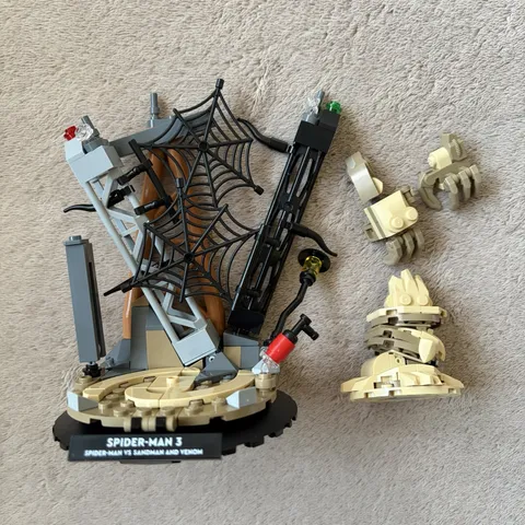 LEGO x Marvel: Epic Battle: Spider-Man vs Sandman & Venom Diorama (76334)