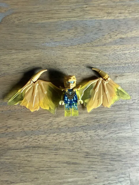Lego Ninjago Jay Dragon Form Crystalized Minifigure NJO0755