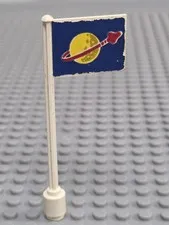 Lego Classic Space Logo Flag Command Base 6970 Vintage 1980