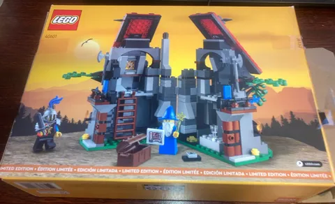 LEGO 40601 Majisto's Magical Workshop Partially Opened