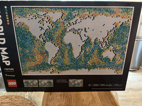 LEGO Art World Map 31203 Complete Set 11,695 Pieces 18+ w/ Soundtrack