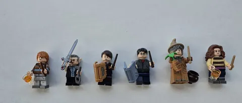 LEGO Harry Potter Series 2 Minifigures LOT OF 6,NEW 71028 INCLUDES STAND