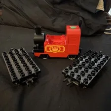 Lego Duplo Motorized Passenger Train Locomotive w/Sounds Red - Tested/Works
