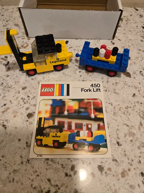 LEGO 450 Fork Lift From 1973 Vintage with Instructions