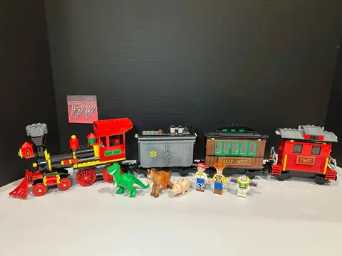 LEGO  Toy Story 3 Western Train Chase 7597 Retired - 99% Complete Read!