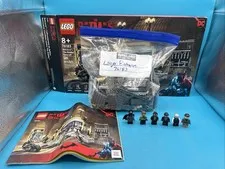 LEGO DC The Batman Batcave: The Riddler Face-off 76183 w/ Box and Manual