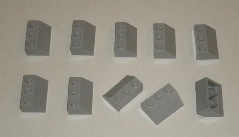 LEGO NEW 2x3 Light Bluish Grey Slope 45° (10x) 4211773 Brick 3038