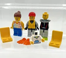 Lego Town City Harbor 4644 Marina 2 minifigures + extras retired