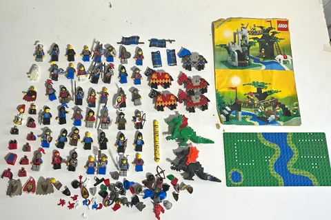 LEGO Castle Minifigure Lot w/ Horses, Dragons, Instructions, Vintage 1980s
