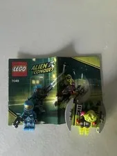 LEGO Alien Conquest Alien Striker 7049 Complete Set w/ Minifigures