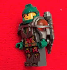 LEGO Plastic Minifigure Gray Armor Knight w/ Green Helmet & Shield