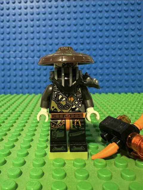 LEGO Ninjago Heavy Metal Minifigure