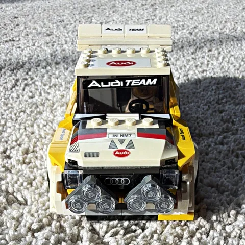LEGO Speed Champions 76897 1985 Audi Sport quattro S1 Minifigure Instructions