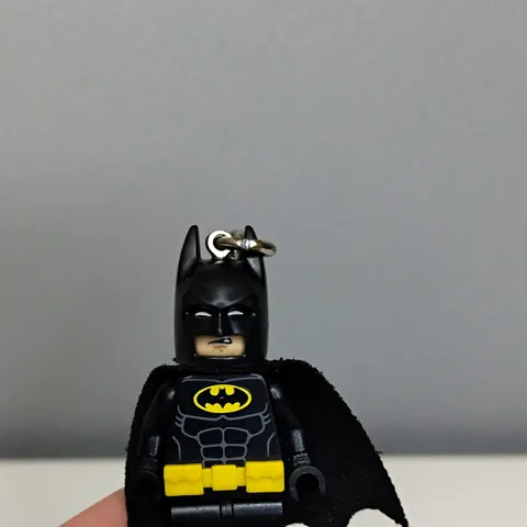 LEGO Batman Movie Minifigure Keychain w/ Fabric Cape
