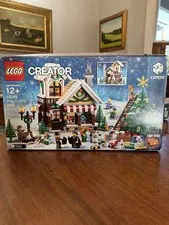 LEGO Creator Expert 10249 Winter Toy Shop Light Brick 898pcs Age 12+