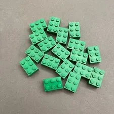 Lego 3002 Green Replacement Parts Pieces Lot of 18