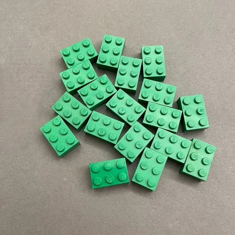 Lego 3002 Green Replacement Parts Pieces Lot of 18