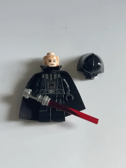 LEGO Star Wars Darth Vader Transformation Process Minifigure 75183