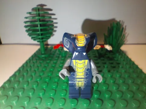 LEGO Ninjago Slithraa