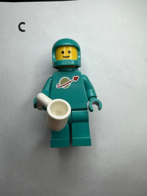 LEGO Classic Space Man Dark Turquoise Teal Astronaut Minifigure 21358 (idea227)