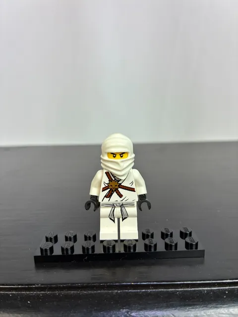 LEGO Ninjago Zane Golden Weapons Minifigure - njo0001 - Preowned