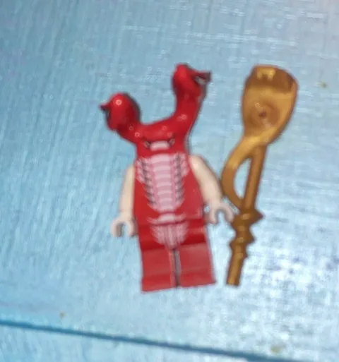 LEGO Ninjago Fangdam Minifigure Red Snake (njo0048) With Serpent Staff