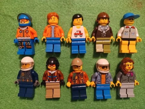 10  LEGO MINIFIG Assorted LOT figure minifigures X