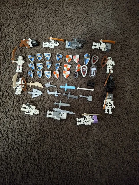 Lego Vintage Castle Shields And Skeletons Lot