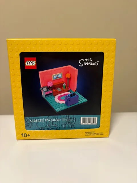 LEGO The Simpsons Living Room Set #6578425 Factory Sealed
