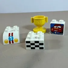 4 Duplo Lego Bricks Replacement Pieces Disney Cars Lightning McQueen's Race Day