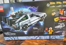 LEGO Icons: Back to the Future Time Machine (10300)