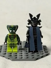 Lego Lord Garmadon Minifigure Ninjago Movie Armor and Robe + Spitta