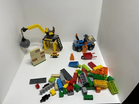 LEGO Juniors: Construction (10667) With Minifigure, No manual