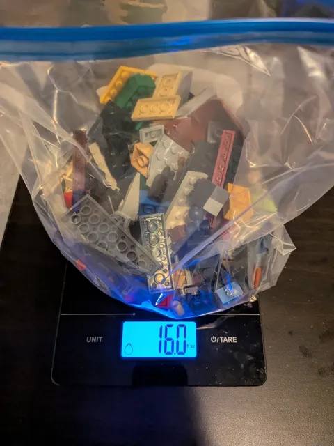 LEGO Bulk 16oz Lot 12