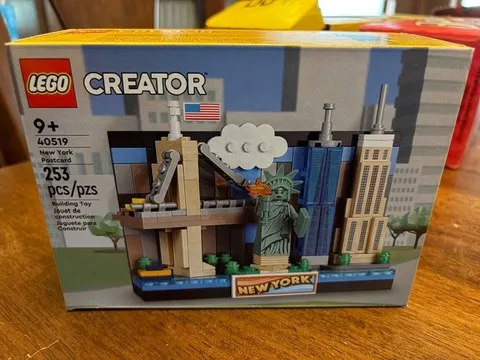 LEGO CREATOR: New York Postcard (40519)