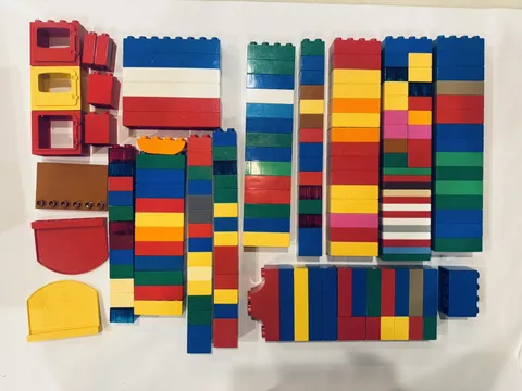 Lego Duplo Lot Of 183 Regular & Specialty Random Pieces Building Blocks 4.5 lbs
