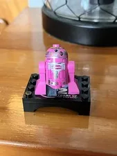Lego Star Wars - Astromech Droid QT-KT With Stand 40755 - Retired Figure