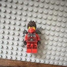 LEGO NINJAGO Ninjago 5004077 Minifigure Target Exclusive No Box