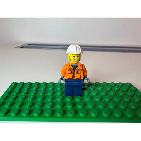 LEGO Minifigure Garry Construction Worker Unisex Small Orange Jacket Hard Hat