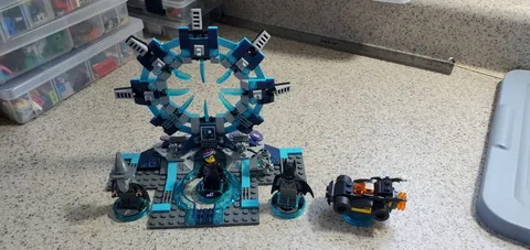 Lego 71200- LEGO Elements Minifigures - Batman Gandalf Wyldstyle and portal