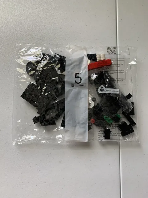 LEGO Star Wars: Tie Fighter Pilot Helmet Sealed Bag # 5 Only (75274) Read Desc.