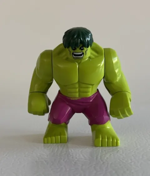 LEGO Marvel Super Heroes Hulk Lime Green Purple Shorts Minifigure Big Fig sh0371