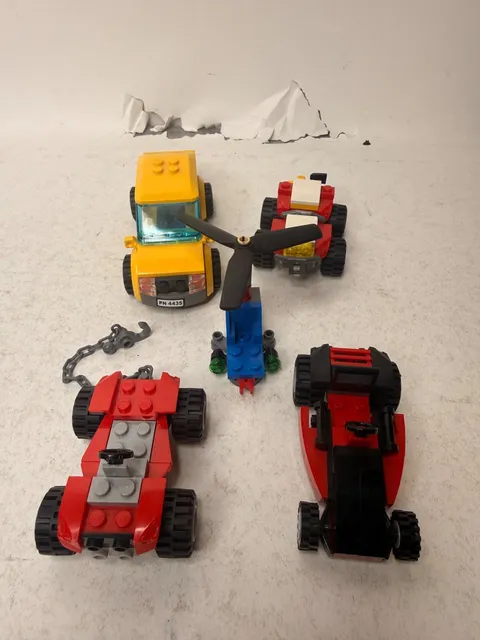 LEGO Loose Vehicle Bundle [99% PRE-BUILT 4435, 60043, 60260, 30032, 4427]