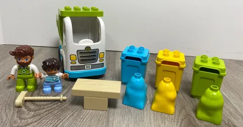 Lego Duplo 10945 Garbage Truck & Recycling Set 100% Complete